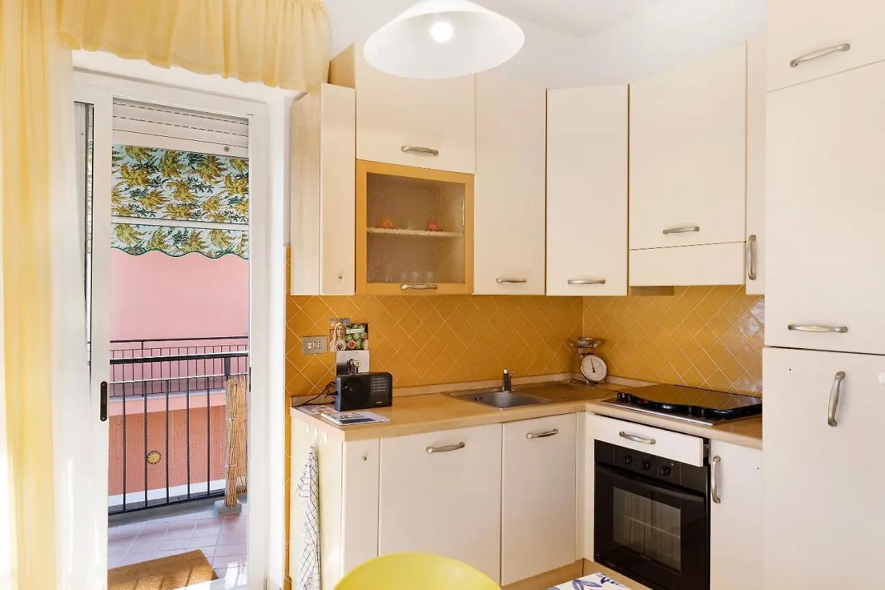 Attico Cielo E Mare Apartment Spotorno Italy